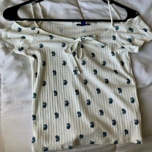 Aeropostale Off the shoulder Crop Too